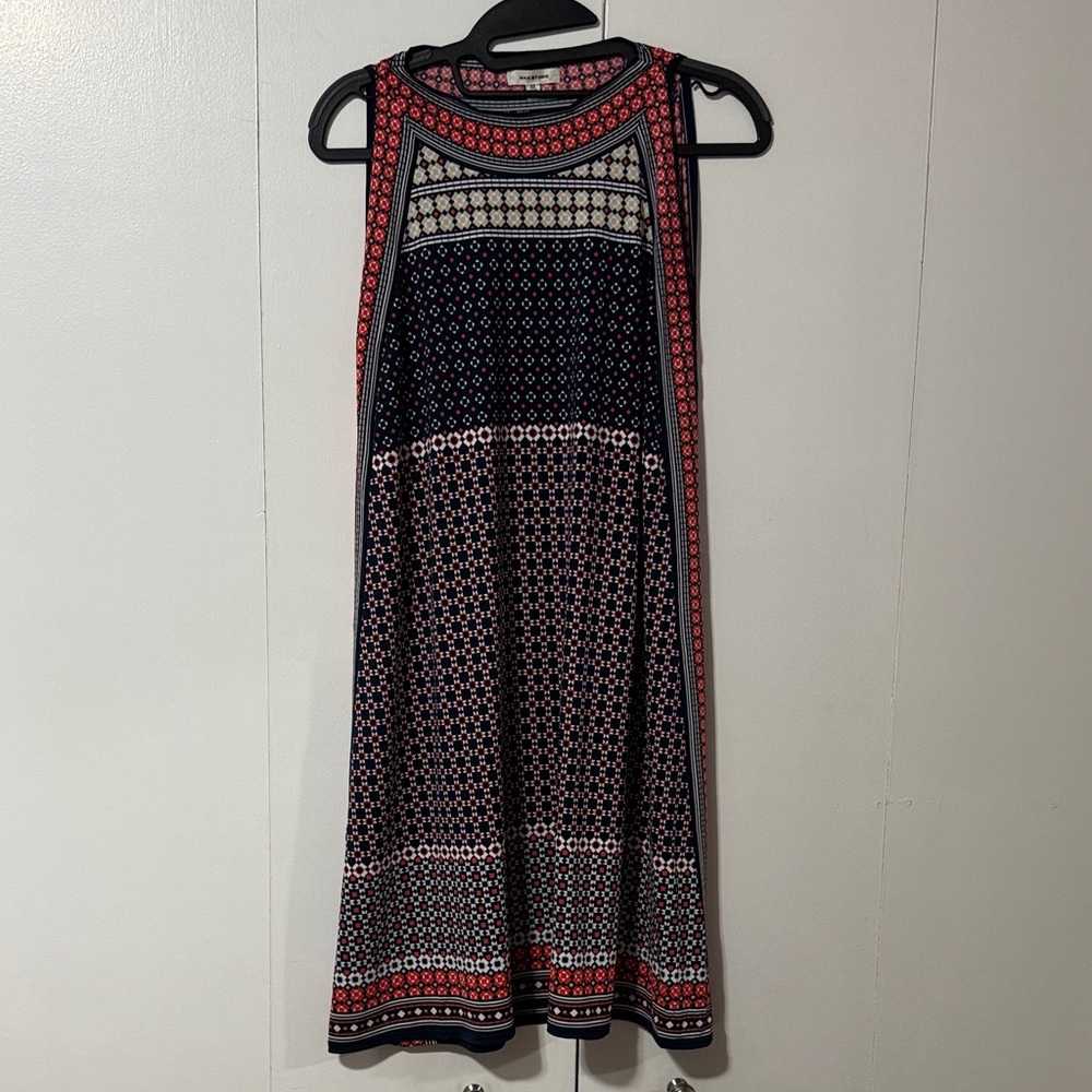 Max Studio Black and Red Patterned Midi Dress